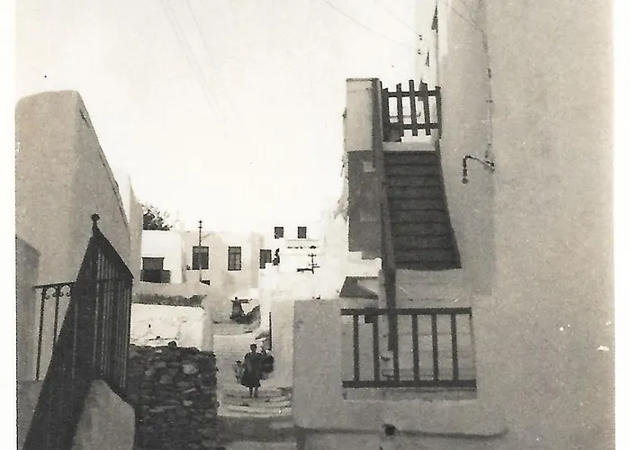 Casal Paleologos Mykonos Town